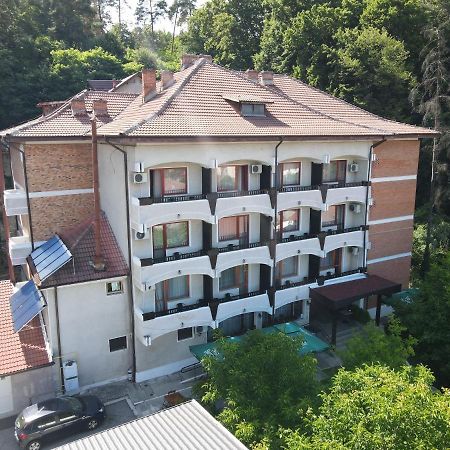 Hotel Panoramic Ramnicu Valcea Bagian luar foto